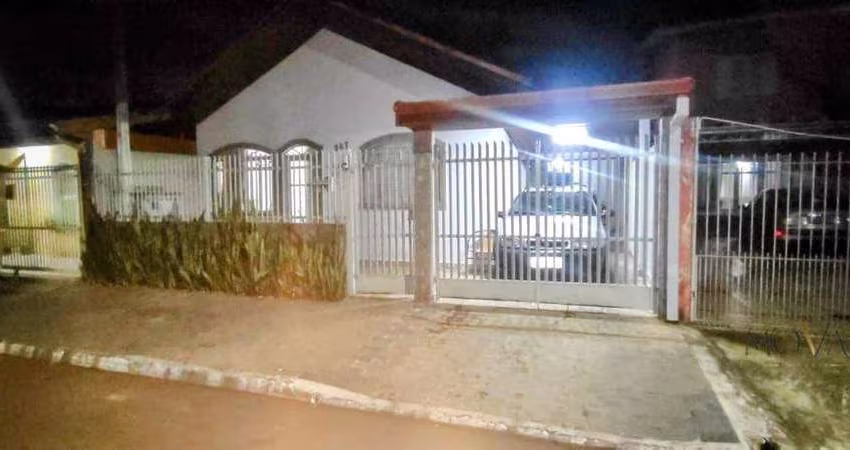Casa com 3 dormitórios à venda, 84 m² por R$ 440.000,00 - Jardim Portugal - São José dos Campos/SP