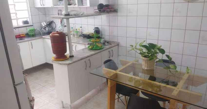Casa com 2 dormitórios à venda, 80 m² por R$ 700.000,00 - Jardim das Indústrias - São José dos Campos/SP