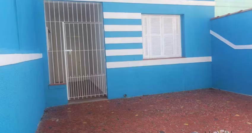 Casa com 3 dormitórios para alugar, 72 m² por R$ 2.545,00/mês - Centro - São José dos Campos/SP