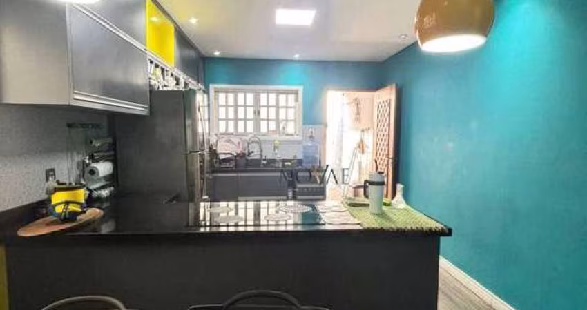 Casa com 3 dormitórios à venda, 129 m² por R$ 670.000,00 - Jardim das Indústrias - São José dos Campos/SP