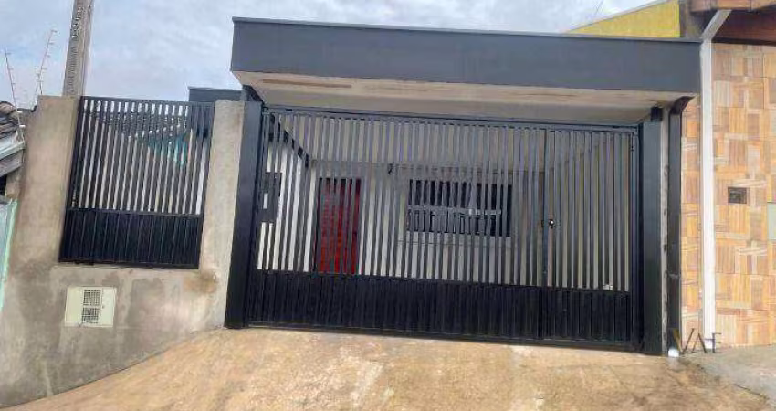Casa à Venda no Jardim Santa Júlia com 3 Dormitórios (1 Suíte