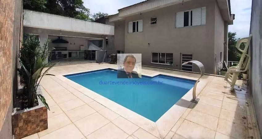 Vende-se cond. vila verde (km 36 raposo) - 3 suítes, piscina, edícula! nova