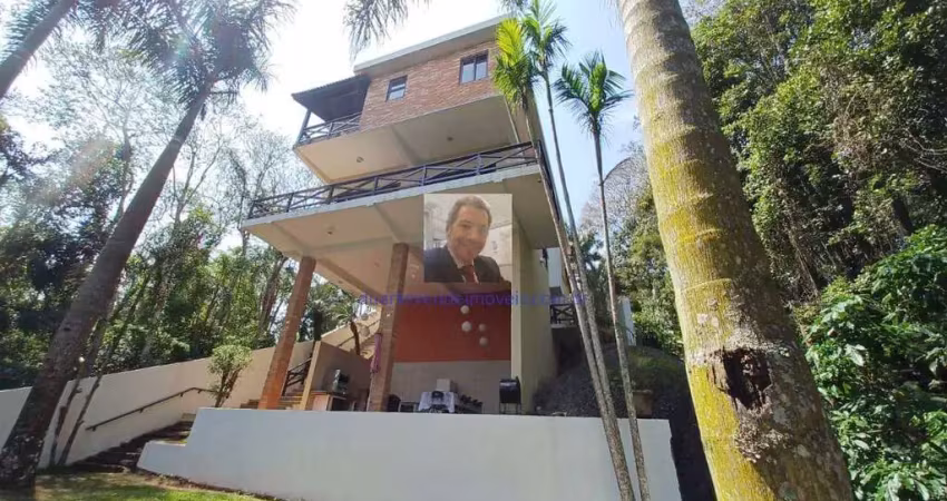 Vende-se linda casa 3dorm/1suíte, área gourmet, à 3km rt. porteira fechada