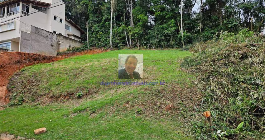 Terreno Lote 210MIL em Cond. Fechado Vila Verde, a 3km da Raposo, km 36.