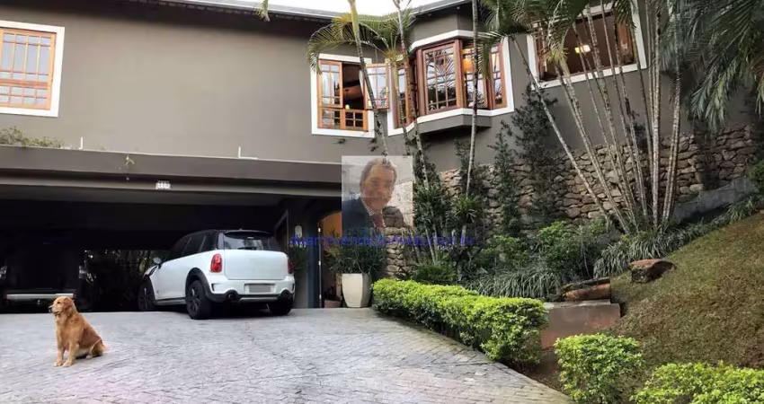 Vende-se Casa no Cond. Recanto INPLA -4 sts, piscina e li