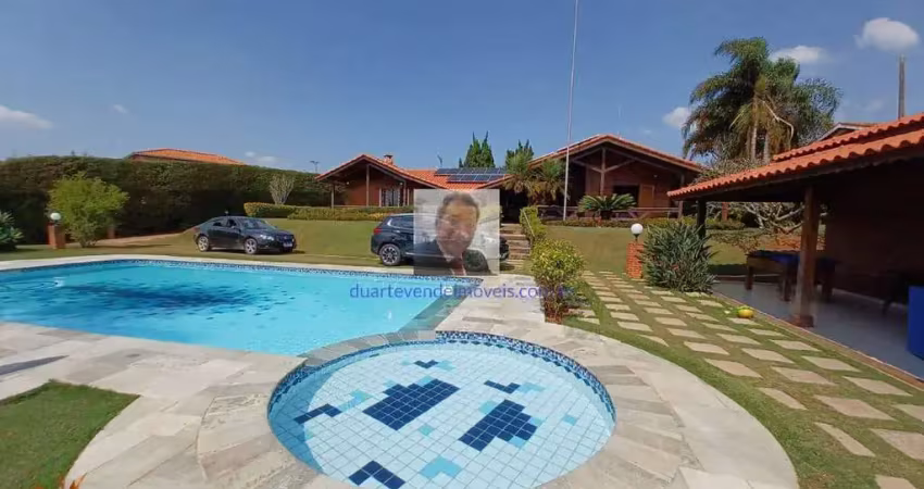 Vende-se linda casa chácara, no cond. porta do sol, km 63 da castelo branco