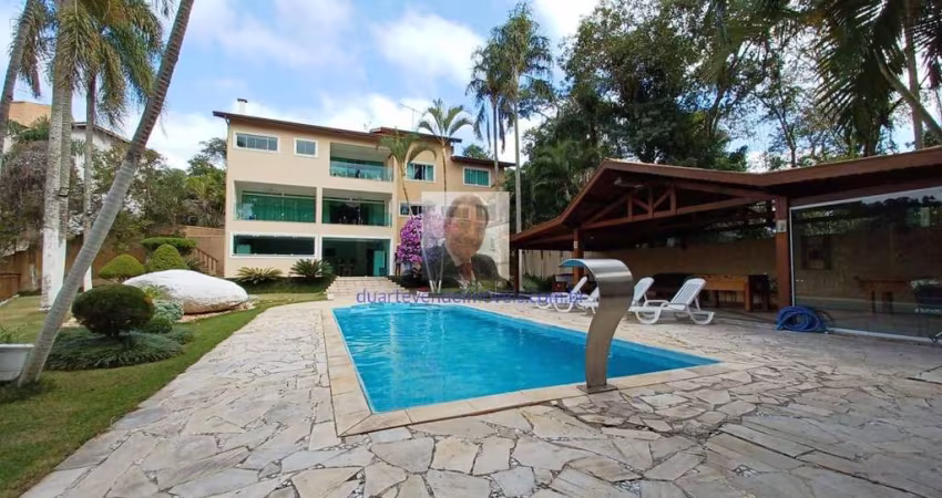 Aluga-se ou Vende-se Linda Casa  3 suítes, Pisc  Cond. Vila Verde, km 36 d