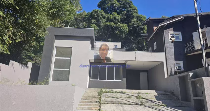 Vende-se casa terrea nova pronta, 3 dorm/1 suite, em cond. fechado. km 36 r