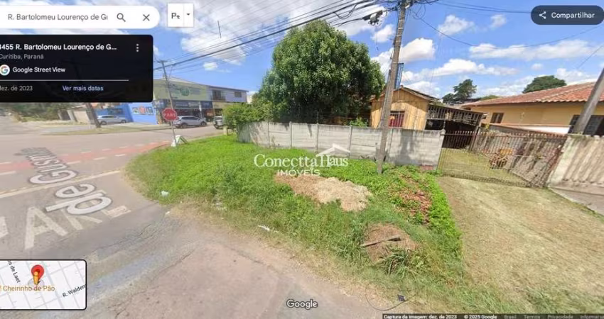 Terreno no Bairro Boqueirão Curitiba PR por R  900.000,00.