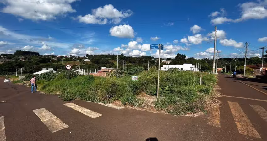 Terreno de esquina a venda, com 345 m² no bairro Cataratas, em Cascavel-PR por R$ 250.000,00