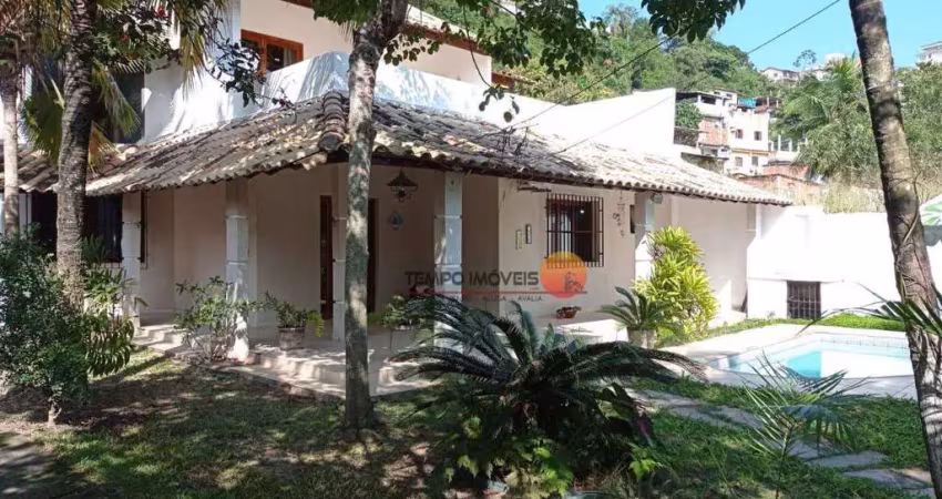 Casa com 4 quartos à venda, 260 m² por R$ 1.500.000 - Piratininga - Niterói/RJ