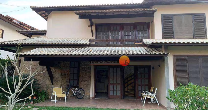 Casa com 4 dormitórios à venda, 303 m² por R$ 2.200.000,00 - Itacoatiara - Niterói/RJ