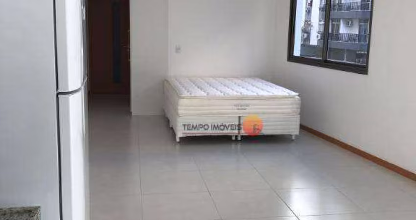 Loft no London, montado com 1 dormitório à venda, 45 m² por R$ 550.000 - Icaraí - Niterói/RJ