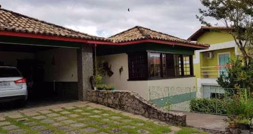 Casa com 4 dormitórios à venda, 215 m² por R$ 1.750.000,00 - Piratininga - Niterói/RJ