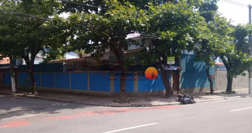 Excelente casa com 374m2 em São Francisco na Av. Presidente Roosevelt