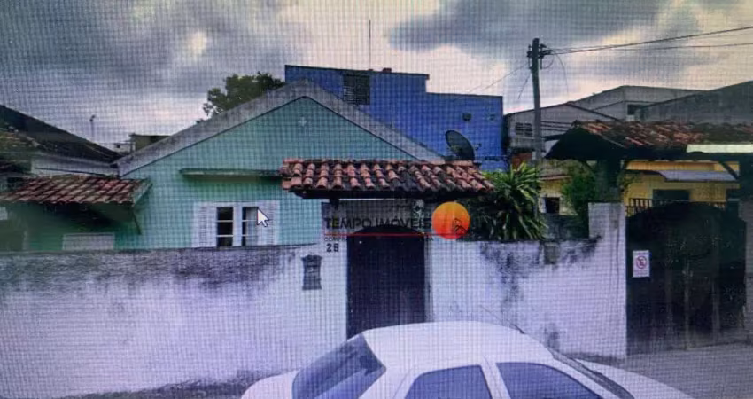 Casa comercial com 1 sala para alugar na Rua Nilo de Freitas, Largo da Batalha, Niterói