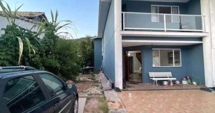 Casa com 4 suítes à venda por r$ 750.000 - piratininga - niterói/rj