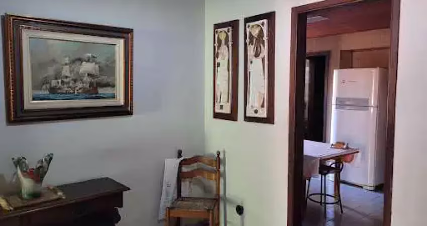 Casa com 03 quartos, 338 m² por r$15.000,00 aluguel- avenida almirante ary parreiras, icaraí, niterói, rj.