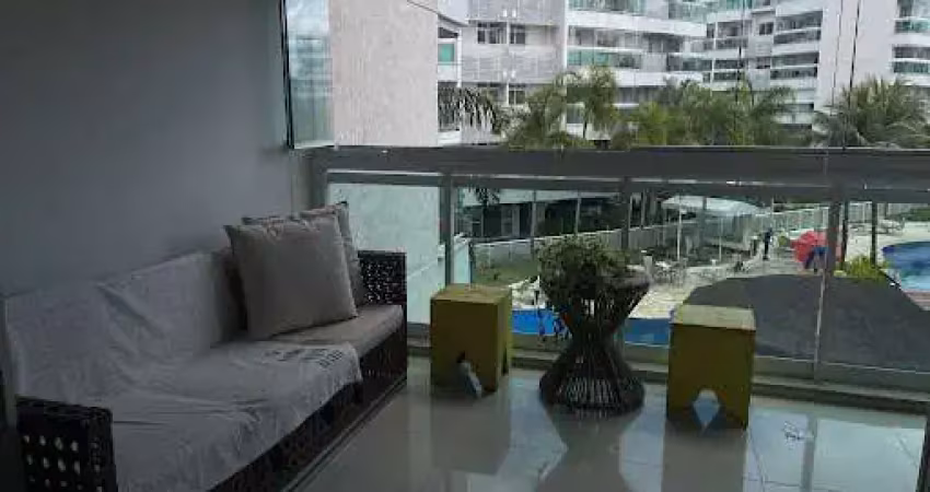 Apartamento com três quartos ,lazer completo em camboinhas