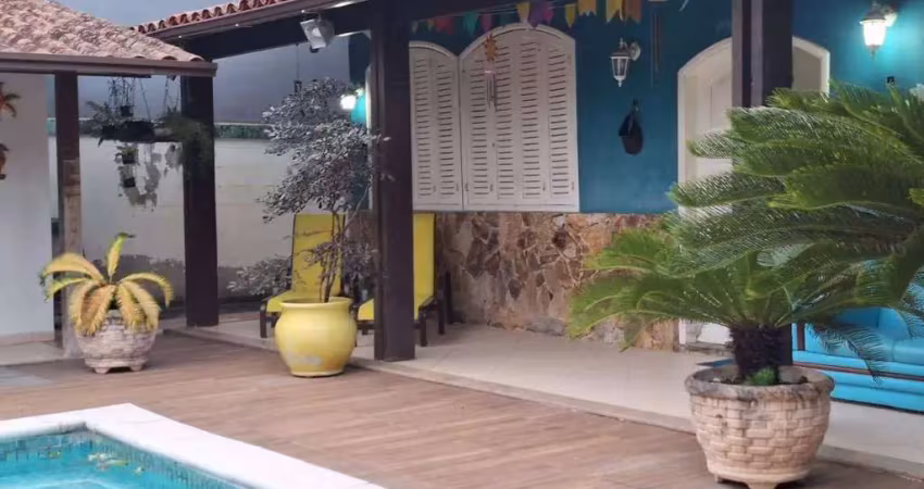 Casa com 3 dormitórios à venda, 180 m² por r$ 850.000,00 - serra grande - niterói/rj