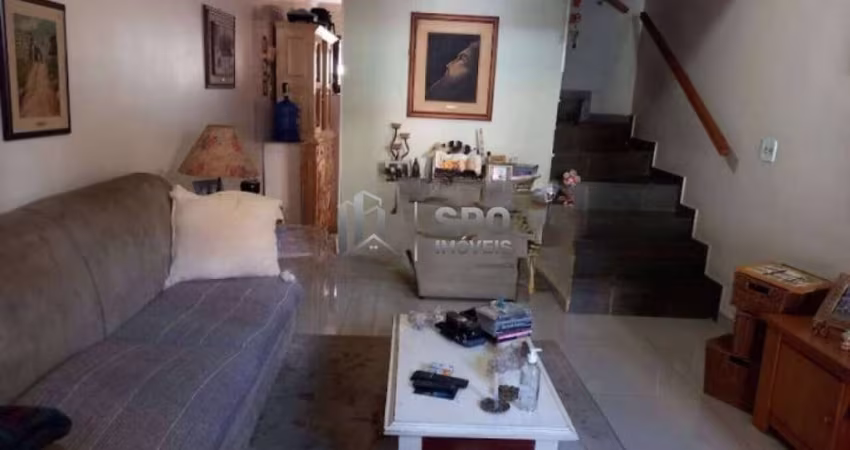 Casa com 2 Quartos à venda, 84m  ,  sala, cozinha área de serviço