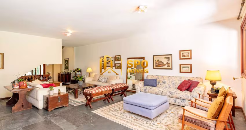 Casa à venda, 482m2, 4 quartos, na Chácara Monte Alegre, São Paulo