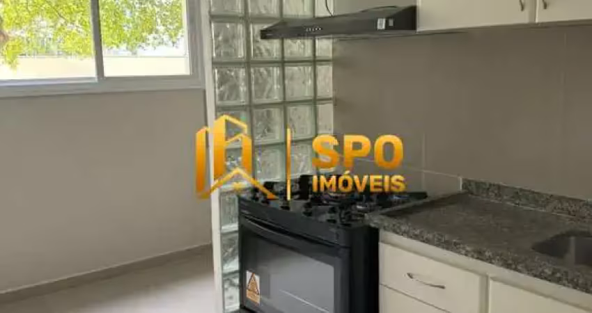 Apartamento semimobiliado térreo 69m² com condomínio completo