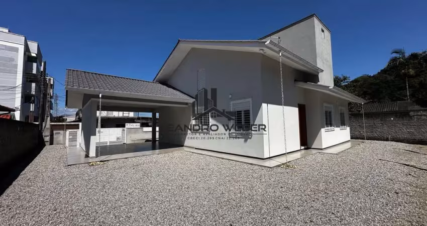 Casa com 3 quartos à venda na Rua Robertinho Braga, 33, Forquilhinhas, São José