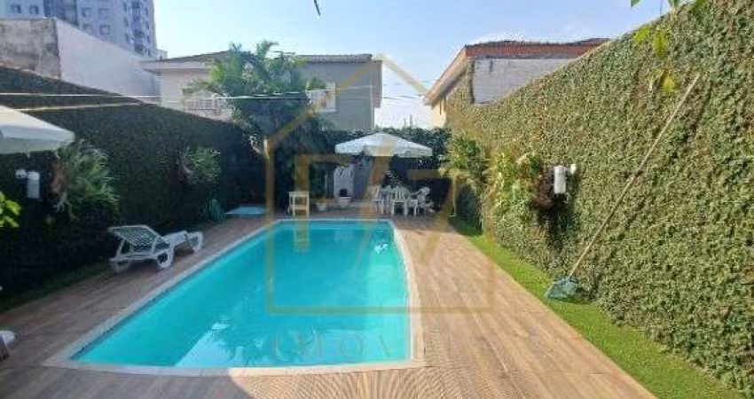Casa a venda no Tatuapé com Piscina