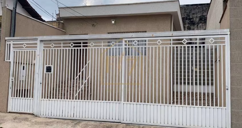 Casa a venda no Tatuapé com 2 quartos e 2 vagas de garagem.