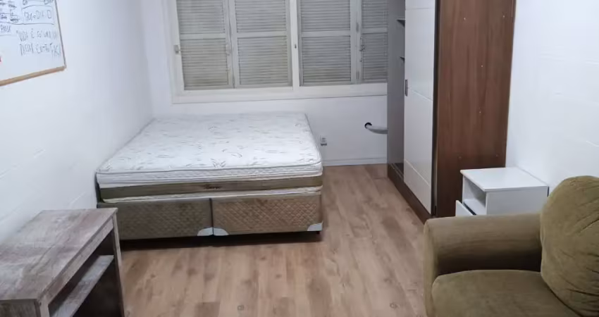 Apartamento com 2 quartos para alugar na Avenida Osvaldo Aranha, 340, Bom Fim, Porto Alegre