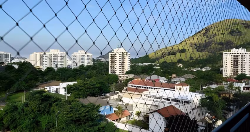 Apartamento mobiliado à Venda no Recreio dos Bandeirantes – Condomínio Thaiclub (Barra Bonita)