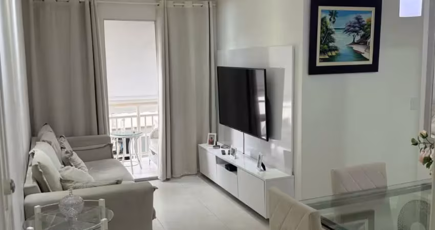 Apartamento com 3 quartos (1 suíte), totalmente planejado, semimobiliado e em ótima localização!!