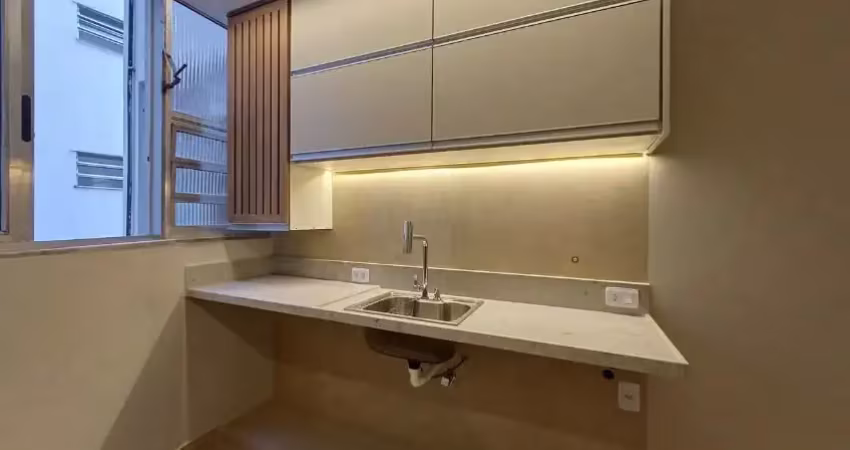 Vendo apartamento, 3 quartos, 1 vaga na escritura, 80m², totalmente reformado (do zero!!!) em laranjeiras -rj.
