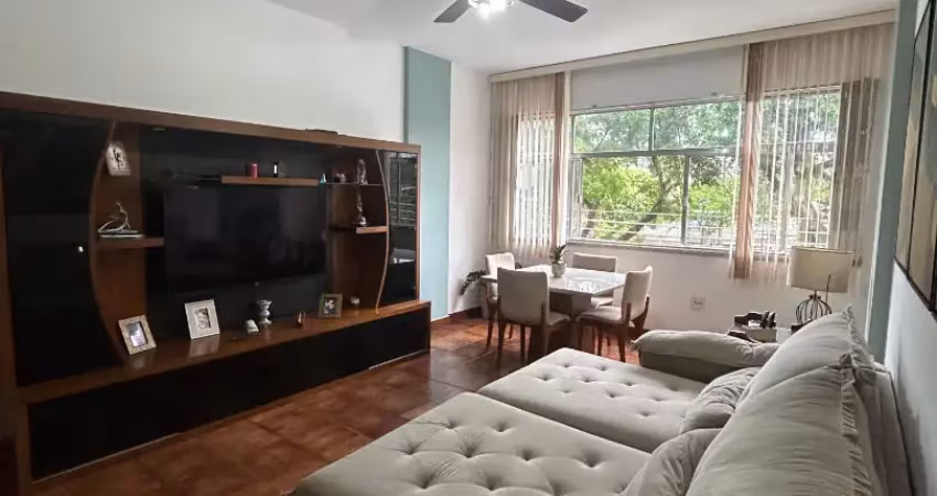 Apartamento amplo com 127m² à venda na praça seca 3 quartos e área de serviço independente -  rio de janeiro.