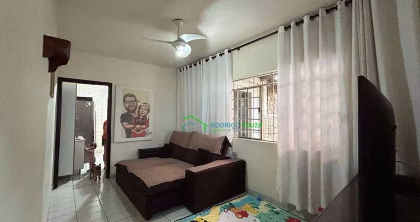 Casa com 3 quartos à venda, 182 m² por R$ 480.000 - Jardim Veloso - Osasco/SP