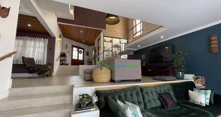 Casa à venda - Condomínio Tarumã - Santana de Parnaíba/SP