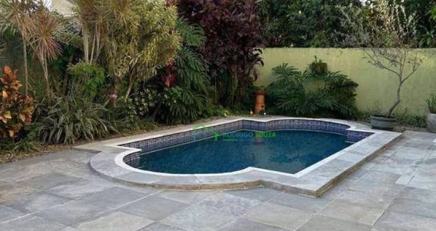 Casa à venda - Condomínio Residencial 3 - Alphaville 11 - Santana de Parnaíba/SP