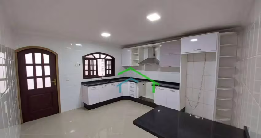 Casa com 7 dormitórios à venda, 415 m² por R$ 780.000,00 - Parque Jandaia - Carapicuíba/SP