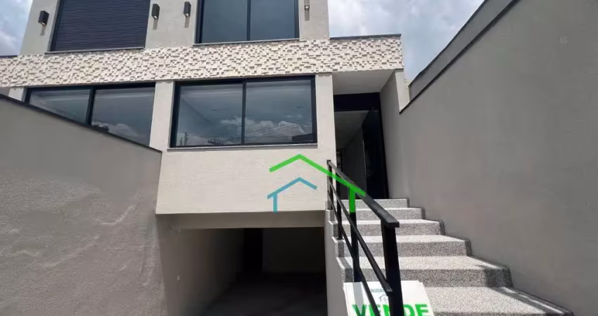 Casa com 3 quartos à venda na Avenida General Teixeira Lott, 2258, Centro, Carapicuíba