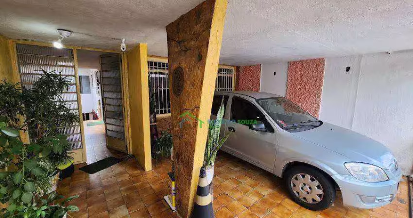 Casa com 3 dormitórios à venda, 165 m² por R$ 450.000,00 - Centro - Carapicuíba/SP