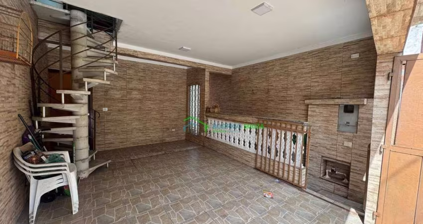 Casa com 3 dormitórios à venda, 218 m² por R$ 599.000,00 - Parque Jandaia - Carapicuíba/SP