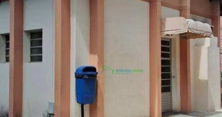 Apartamento com 2 dormitórios à venda, 52 m² por R$ 215.000 - Cidade Ariston Estela Azevedo - Carapicuíba/SP