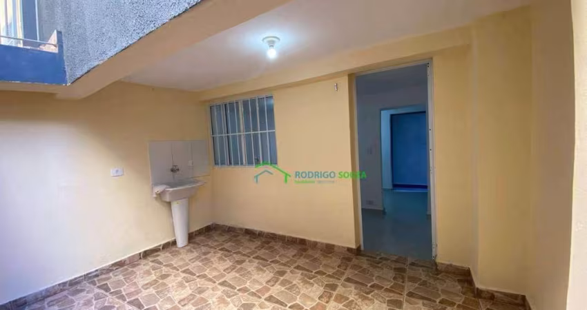Casa com 1 dormitório para alugar por R$ 1.200,00/mês - Jardim D Abril - Osasco/SP
