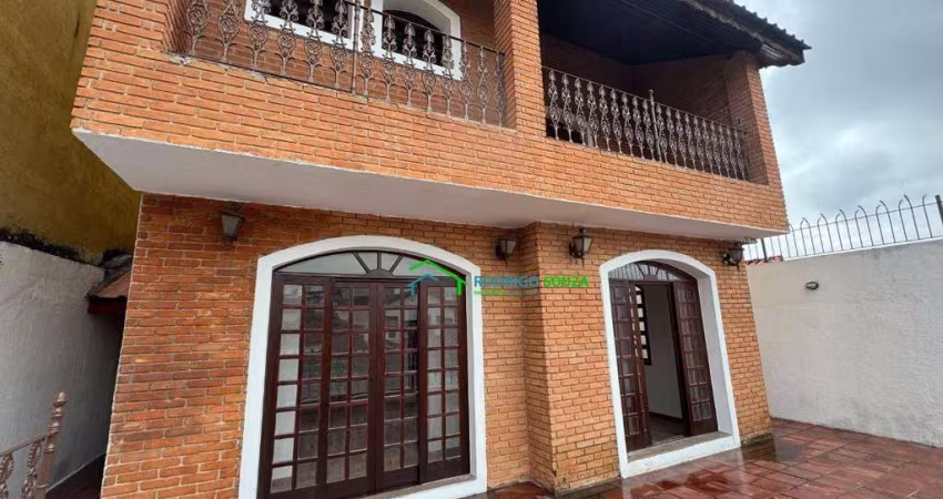 Casa com 3 dormitórios à venda, 540 m² por R$ 1.250.000,00 - Jardim das Belezas - Carapicuíba/SP