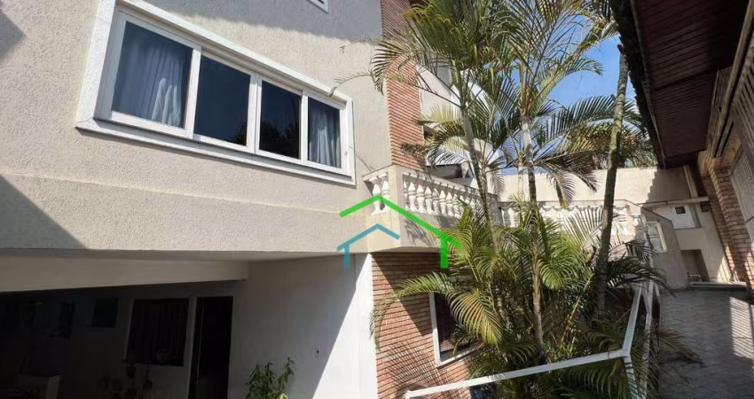 Casa com 4 dormitórios à venda, 420 m² por R$ 1.060.000,00 - Centro - Carapicuíba/SP