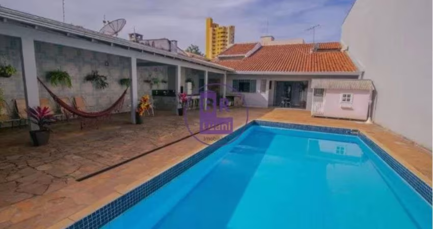 Sobrado á Venda em ótima localização