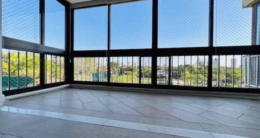 Apartamento de Luxo na Barra da Tijuca - 3 quartos, 2 suítes, 2 salas, 4 banheiros, 2 vagas, 140m² - Rio de Janeiro-RJ!