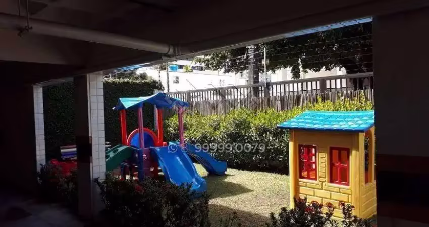 Apartamento em andar alto na Madalena. 3 quartos, 1 suíte