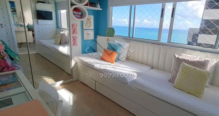 More à beira-mar, no melhor ponto da Praia de Boa Viagem.